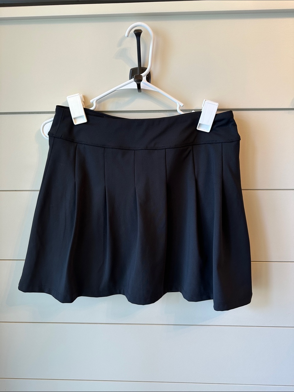Lands' End women athletic skirt with shorts under size 6/8